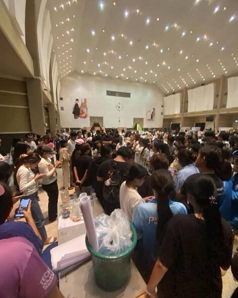 開票遮鏡頭惹爭議    民眾抗議要求重計