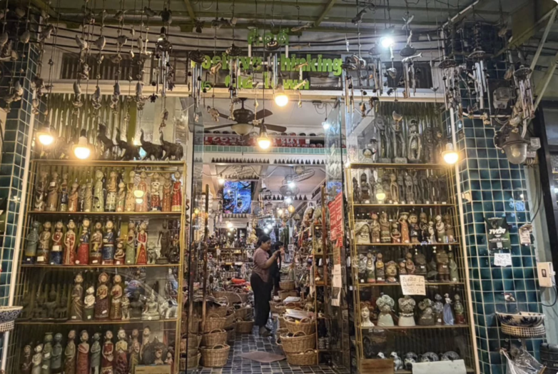 普吉陶瓷店收40泰銖入場費　官方稱標示清楚屬合法