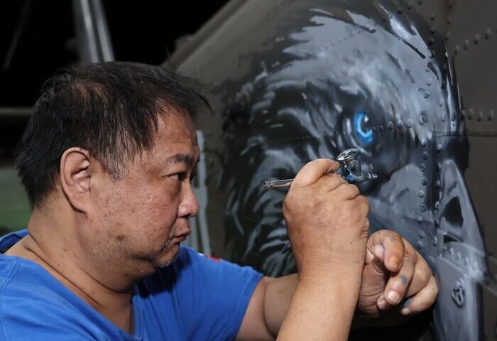 從模型祭走進停機坪　阿帕契彩繪推手點燃國軍心靈戰力