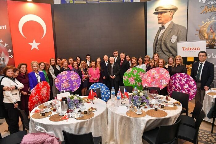 土耳其駐處邀貴賓新年團聚　春節文化洋溢家庭價值