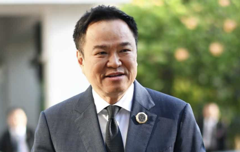 執政聯盟達300席　邀5專業人士入閣