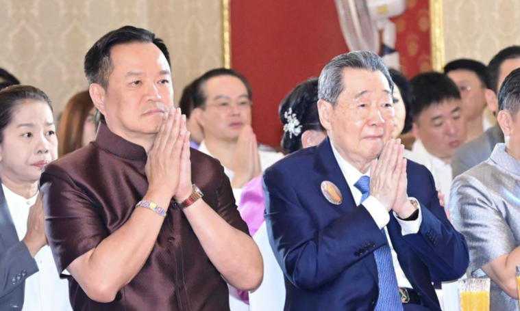 阿努廷出席誦經祝壽法會　政商界齊賀僧長73歲