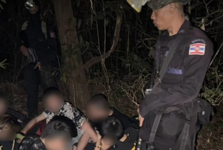 泰國海軍逮6名中國籍男子　涉非法入境與網路詐騙