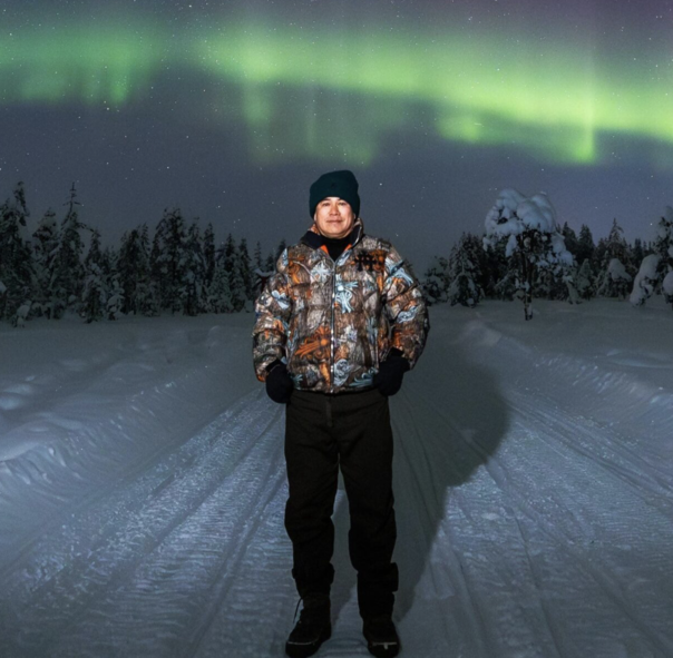 塔瑪納斯分享極光照　政壇關注組閣動向