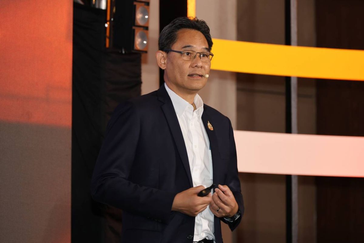 FDI湧入難創優職　41%勞工憂AI