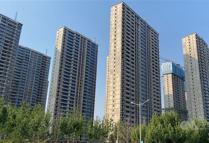 中國房市未見底　李強：2026年著力穩定房地產市場