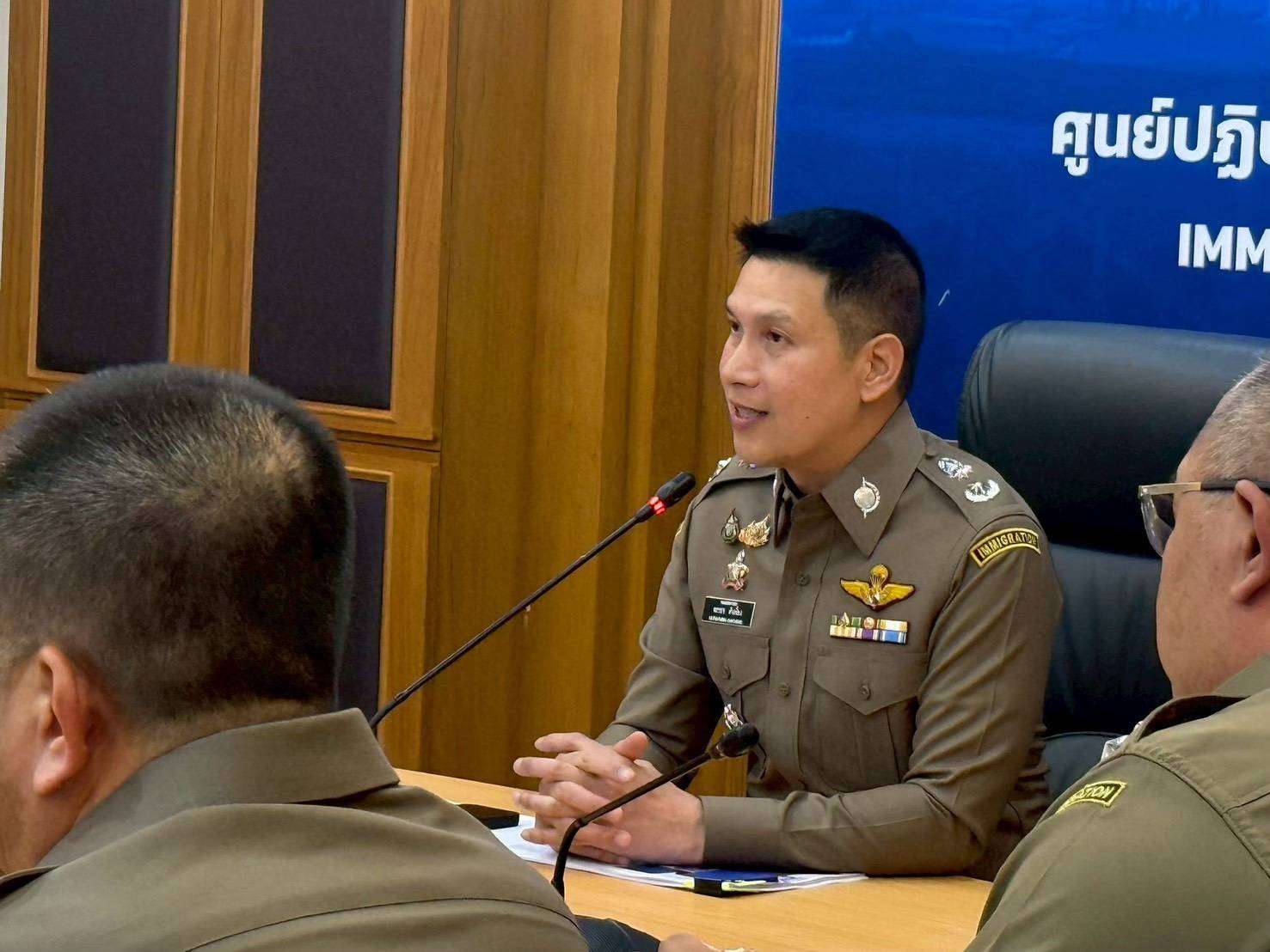 泰移民局駁斥媒體指控　否認強迫旅客購返程票