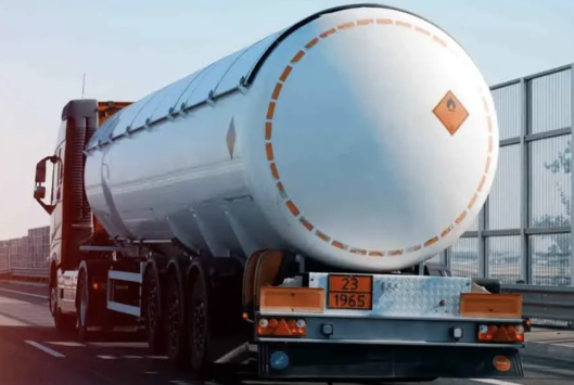 波斯灣荷莫茲鎖死　泰國燃料出口喊停