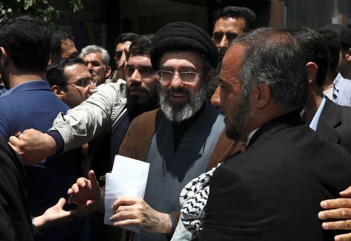 哈米尼之子穆吉塔巴接任伊朗最高領袖　川普不滿嗆撐不久