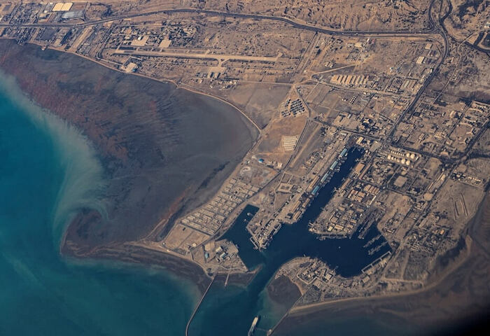 伊朗攻擊荷莫茲海峽　近10艘船遇襲釀7死