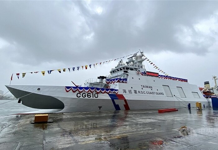 海巡安平級艦114年射擊2枚雄二飛彈　驗證平戰轉換