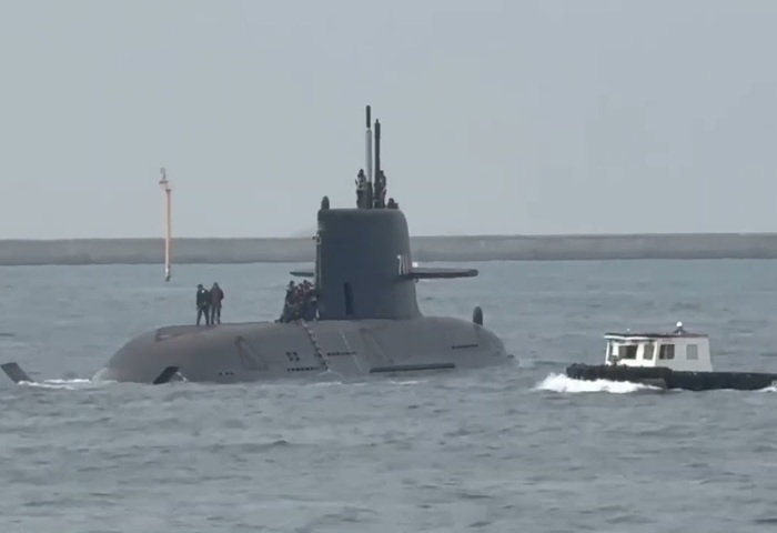 海鯤艦第5次潛航測試　專家：後續可能過夜海試