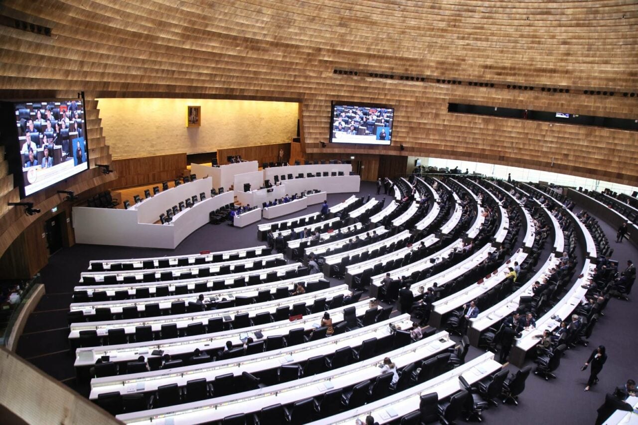 泰國國會14日開議　15日選舉眾議院議長