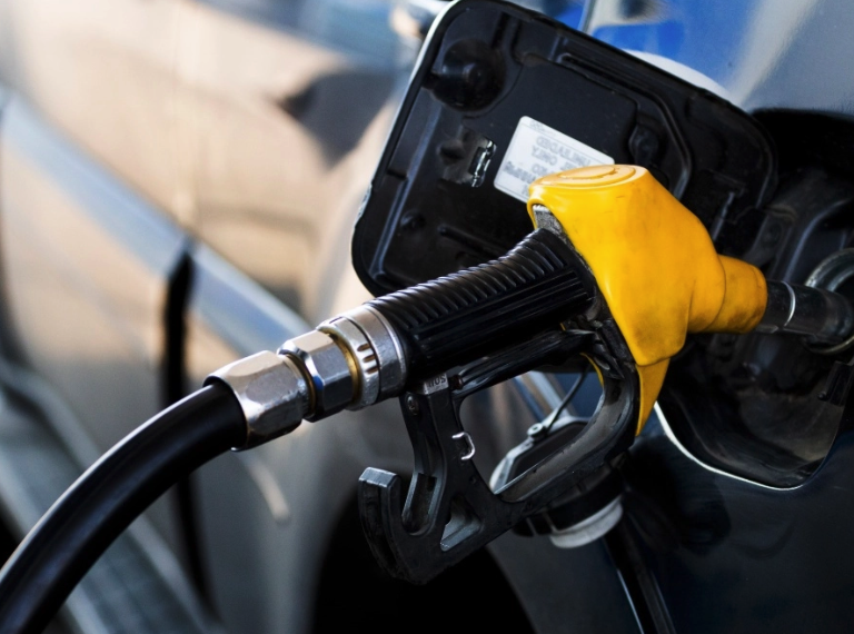  泰國公布最新油價　12日多類燃油價格更新