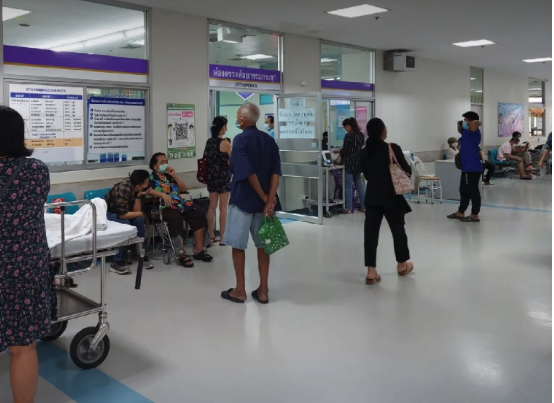 六大壓力浮現　泰國醫療體系逼近臨界