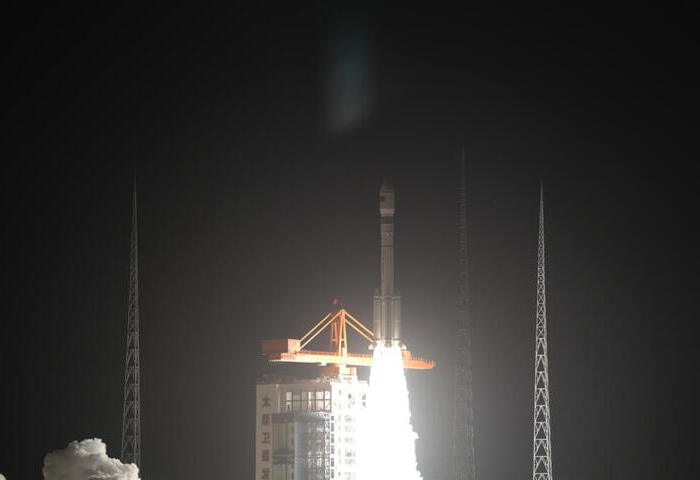 日媒：中國衛星頻繁通過　日本政府加強警戒