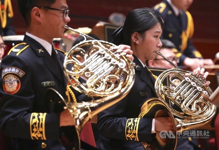 日華懇會長倡台美日軍樂隊交流　專家樂觀其成