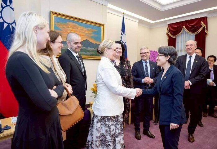 芬蘭最大訪台團拜會蕭美琴　林昶佐：過程艱辛終促成