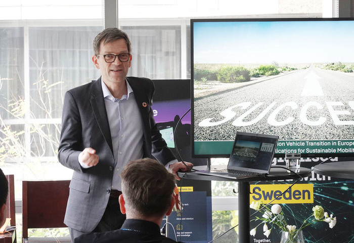 瑞典專家示警化石燃料風險　促加速能源轉型提升韌性