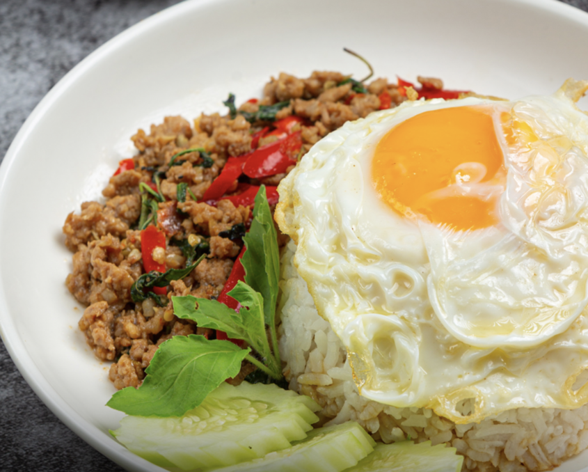 平價便利快速上桌　打拋飯成國民首選