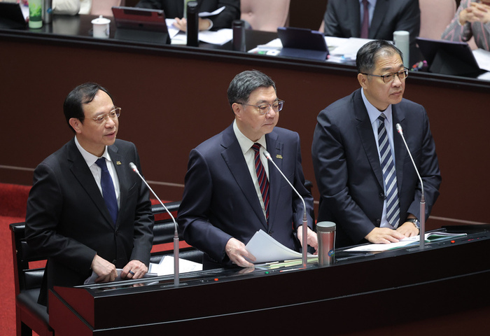 卓榮泰：調度原物料　設上游不漲、下游不囤原則