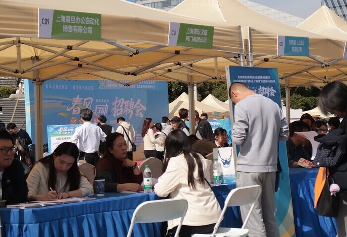 中國就業市場難題　求職者：年齡歧視嚴重