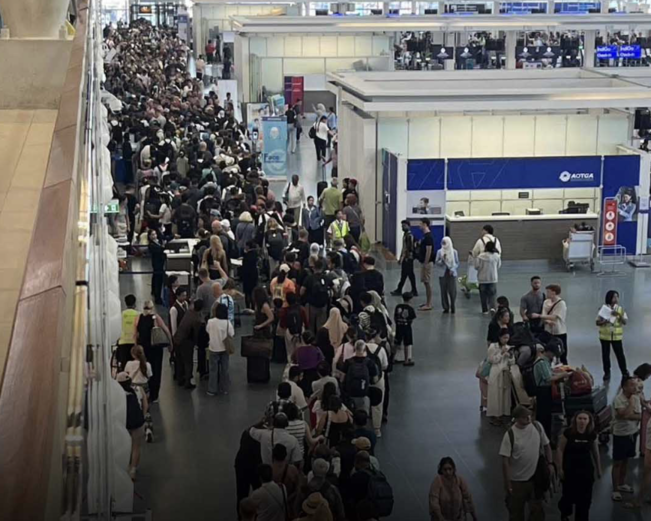 普吉機場排隊爆滿　移民通關效率受關注