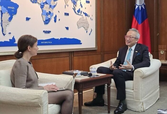 吳志中：中國加大對台軍事壓力　試圖不動武促成統一