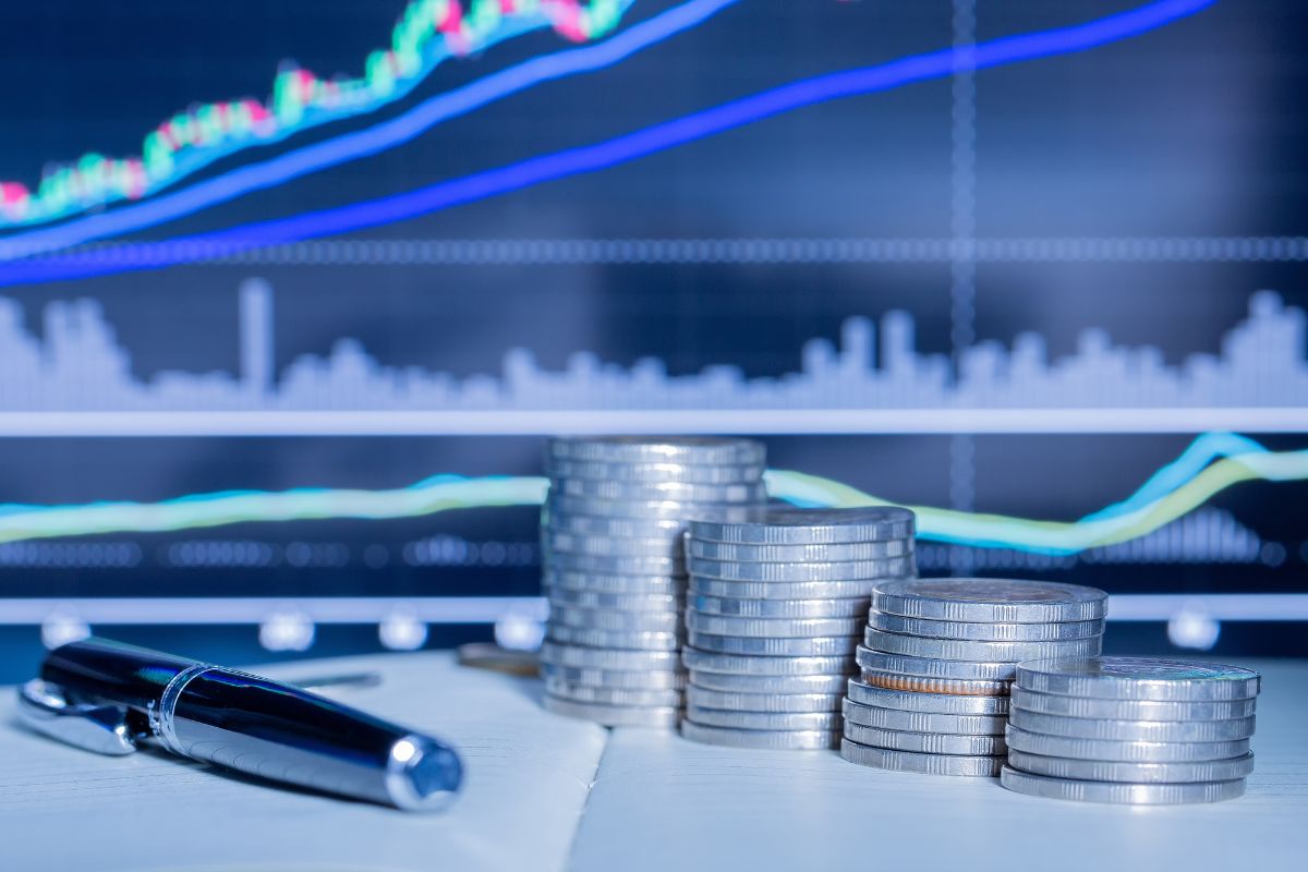 泰銖持穩觀望　美元避險走強