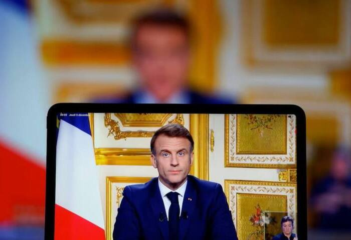 馬克宏聲望短暫回升又跌　近8成法國人憂黃背心再現