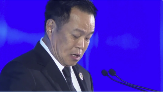 主權決策獲高層挺　阿努廷灑淚謝空軍