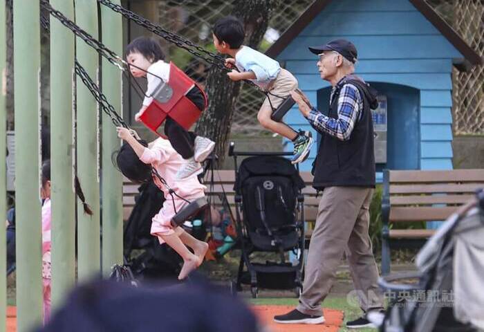 台灣總人口連27個月負成長　3月出生數止跌