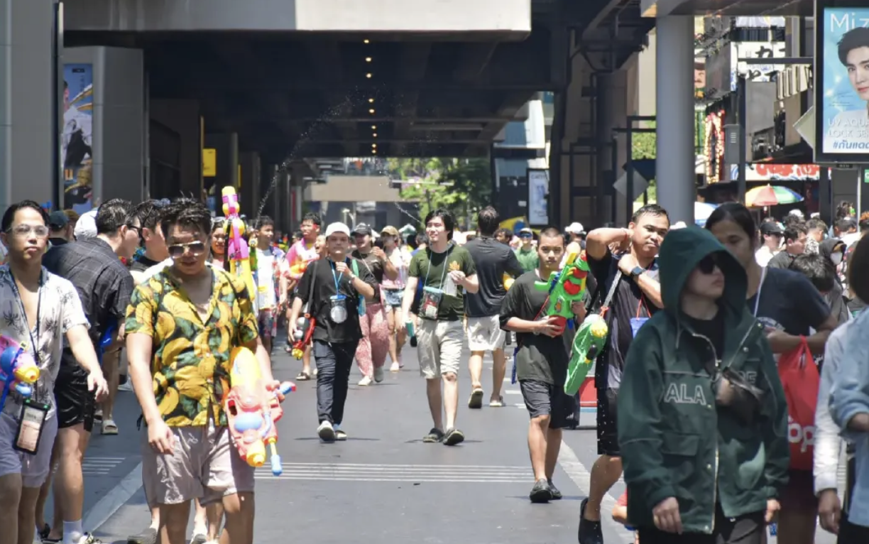 宋干節嚴守五禁令 泰警盯七天危險期