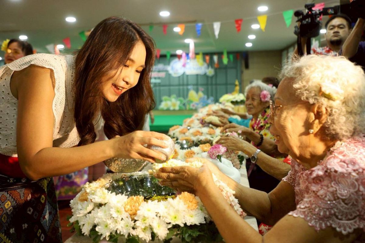 曼谷高齡問題浮現　人民黨促擴權增預算