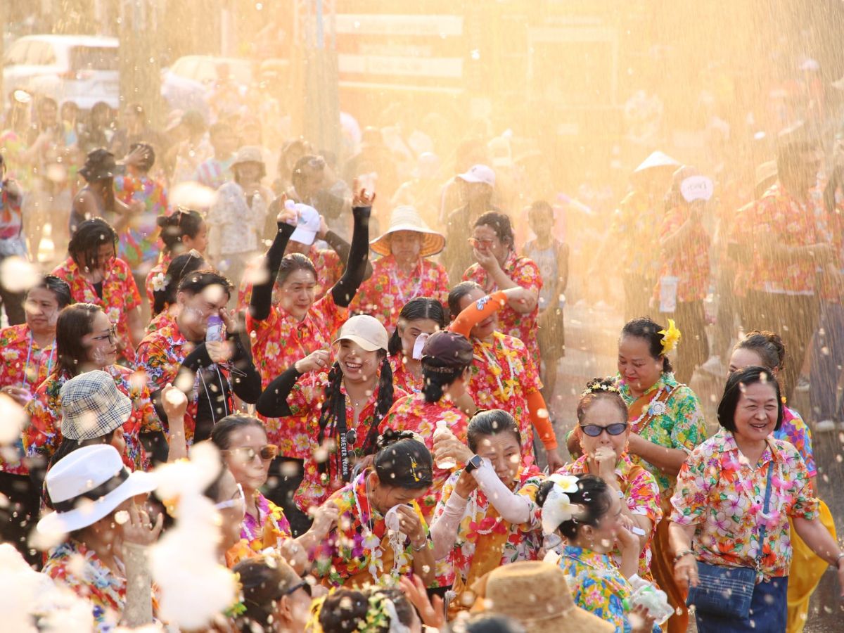 那空拍儂盛大潑水節　軟實力帶動觀光熱潮