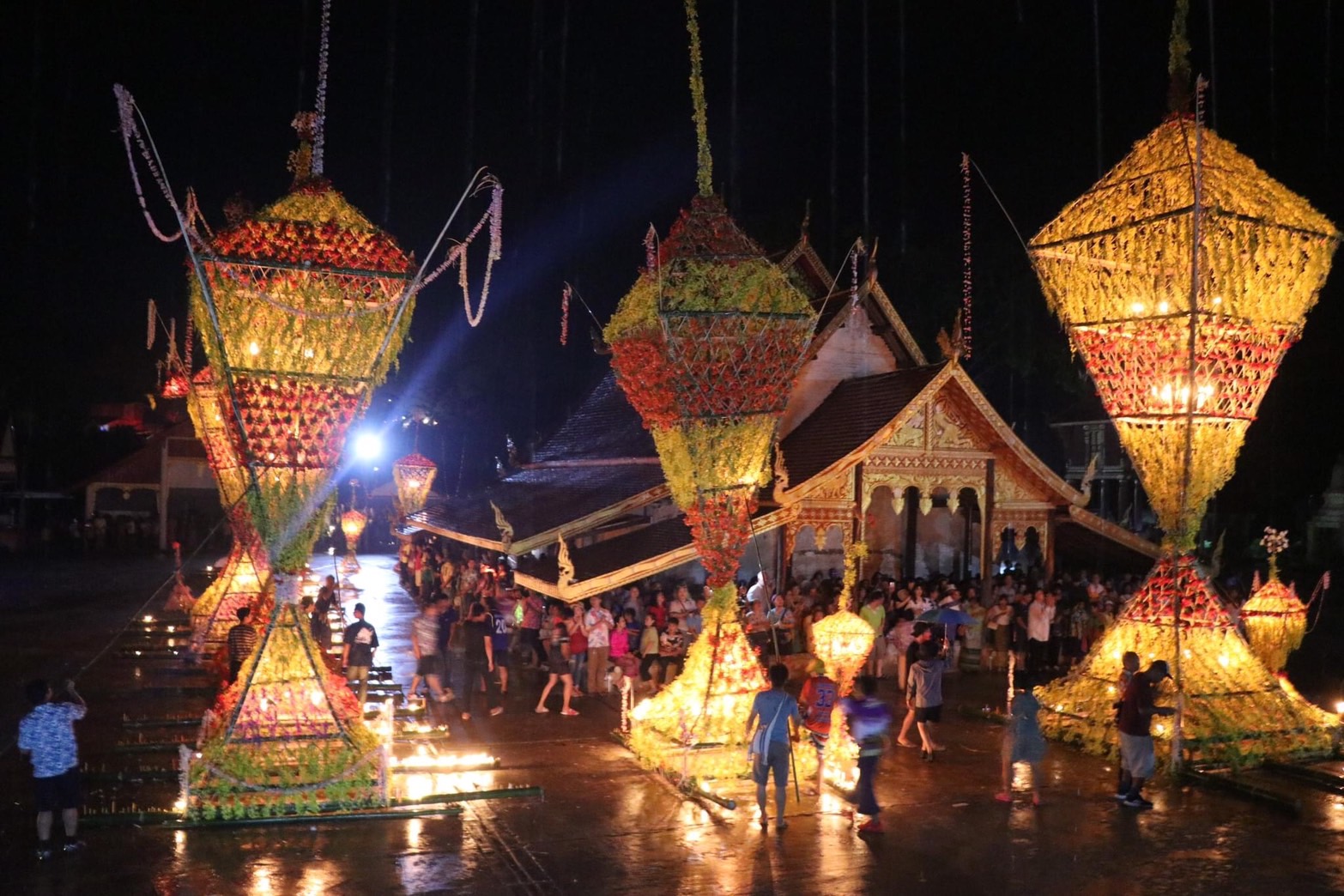 黎府花樹遊行登場　傳承民俗吸客