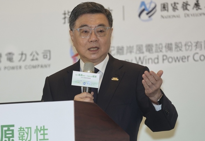 台股站上4萬點　卓榮泰：全國產業共同努力