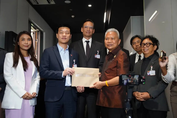 反對派聲請釋憲　泰國延後審議借貸令