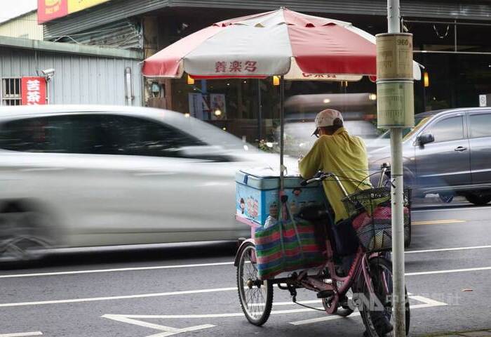高齡就業者10年成長84%　今年3月破50萬人大關創高