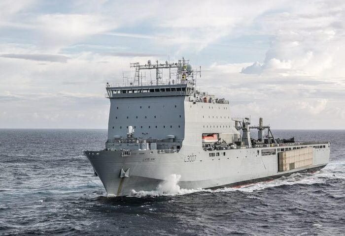 英艦待命掃除荷莫茲海峽水雷　全面清除恐耗時數年