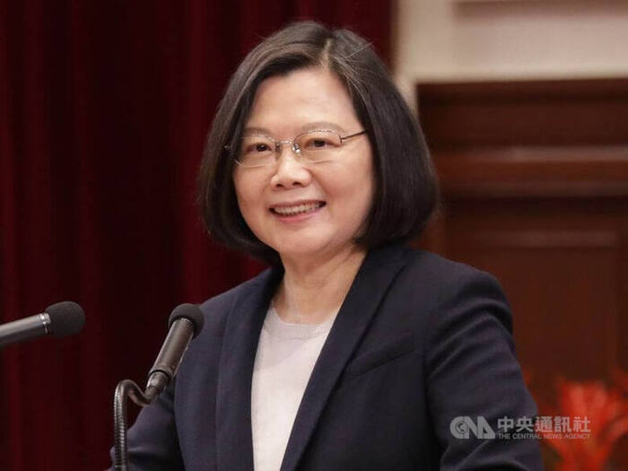婚姻平權滿7週年　蔡英文：找對象是各位的事了