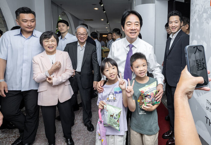 總統直選30週年特展登場　賴總統與民眾回顧民主歷程