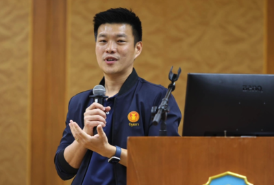 納塔蓬首登國防學院講台　倡議中等強權戰略