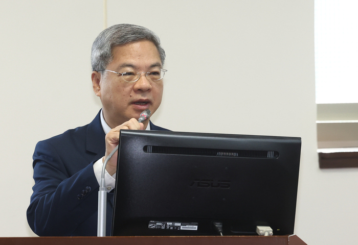 台灣今年經濟成長率邁向10%？經長：機會是存在