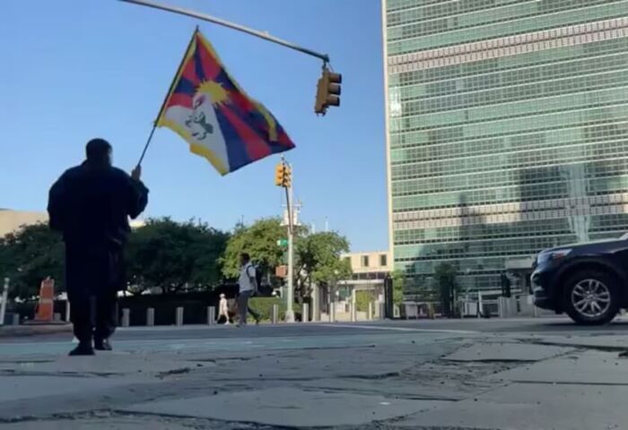 藏人在聯合國總部外自焚身亡　媒體：為爭取西藏獨立