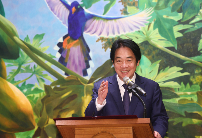 總統：8年投資千億　推動中小微企業升級轉型