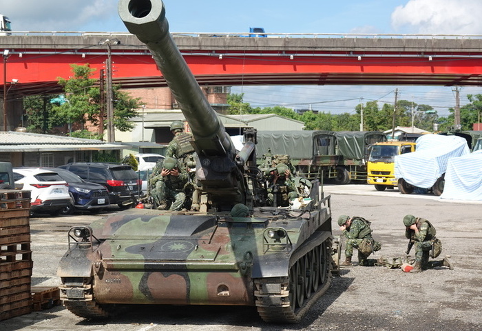 聯合防禦操演　陸軍M110自走砲執行要域火殲