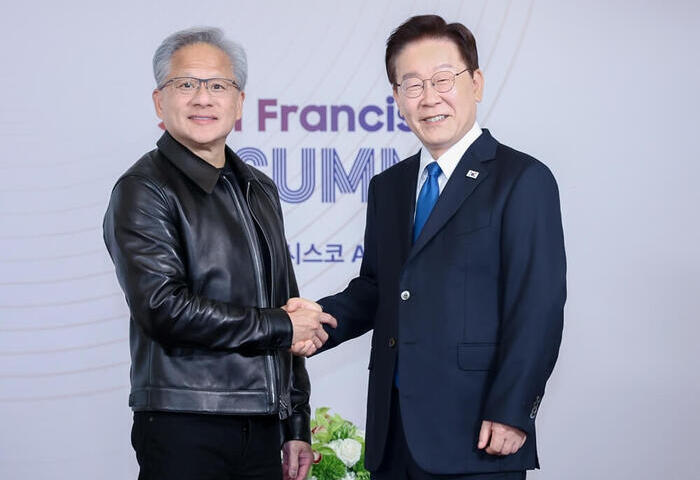 黃仁勳會面李在明　宣布與SK合作規模達5000億美元