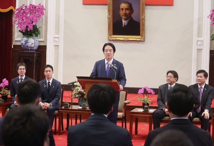 總統：台日最大威脅不是颱風地震　是中國侵擾脅迫