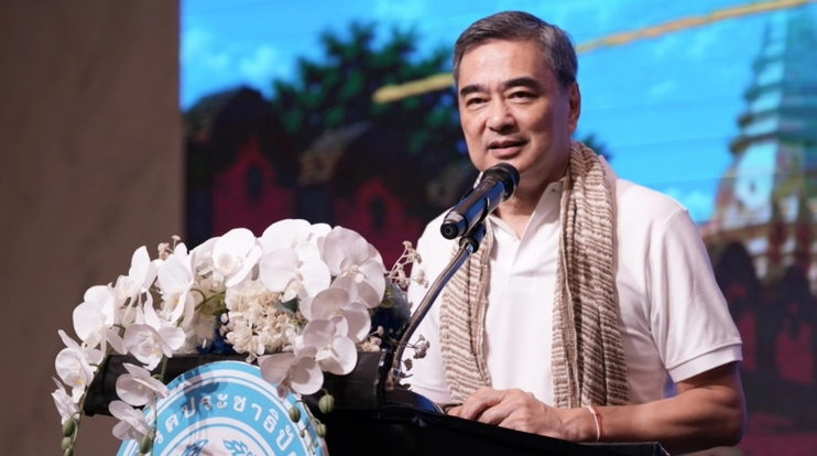 阿披實深耕泰北重振民主黨　喊話重拾信任重返主要政黨